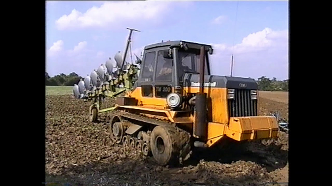 TRACK MARSHALL TM200 AND DOWDESWELL SEVEN FURROW PLOUGH AND PRESS