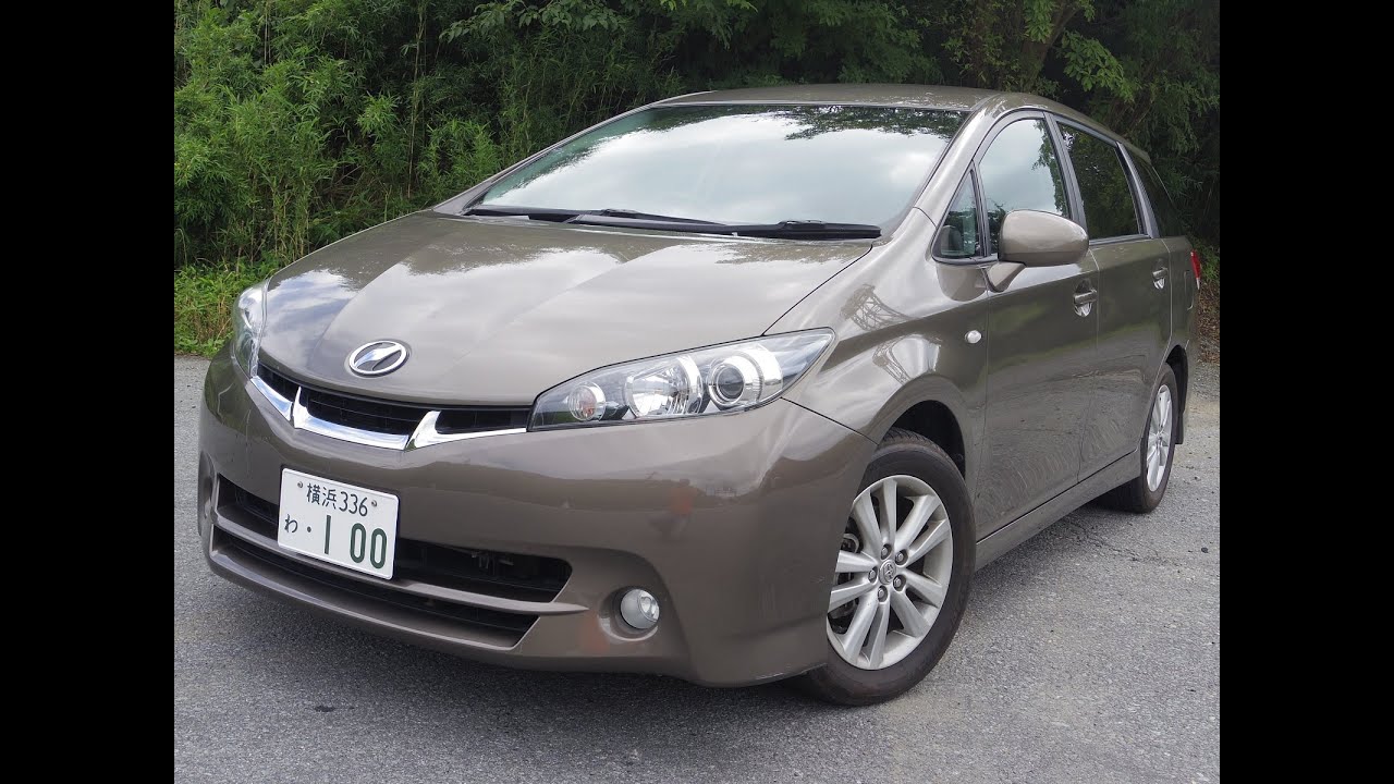 2009-2011 Toyota Wish 2nd 1.8S Start & Drive & In Depth Review