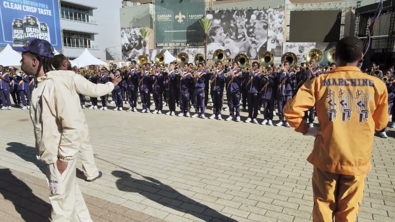 CRAZY!!! || ST. AUG MARCHING BAND || THANKSGIVING PARADE 2025