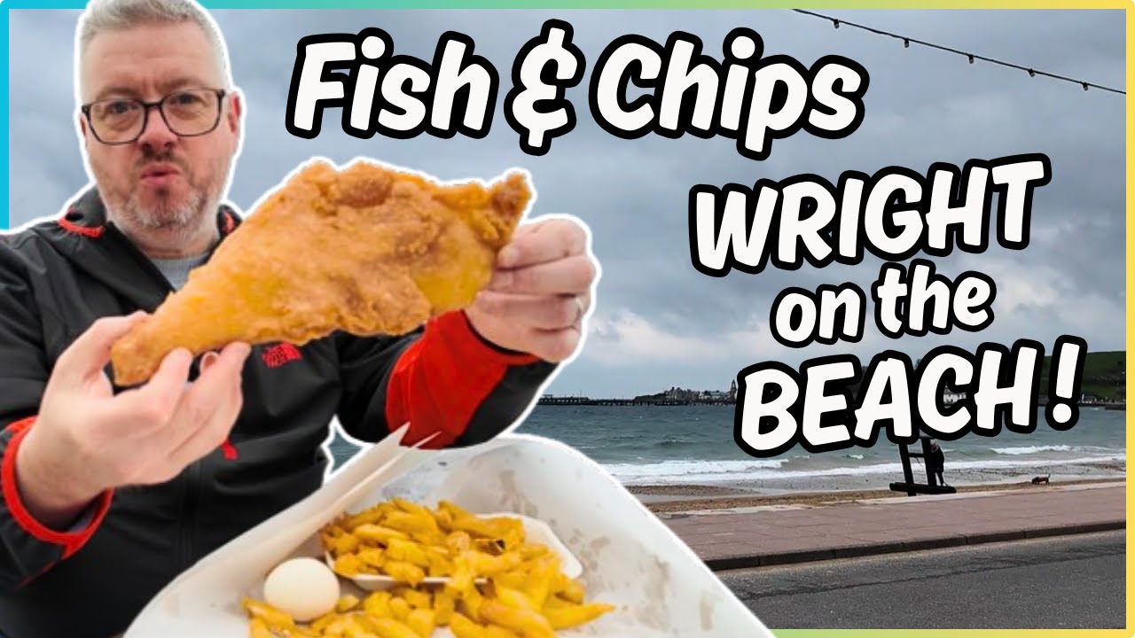 That’s a REGULAR FISH & CHIPS?? | Wright on the Beach in SWANAGE!