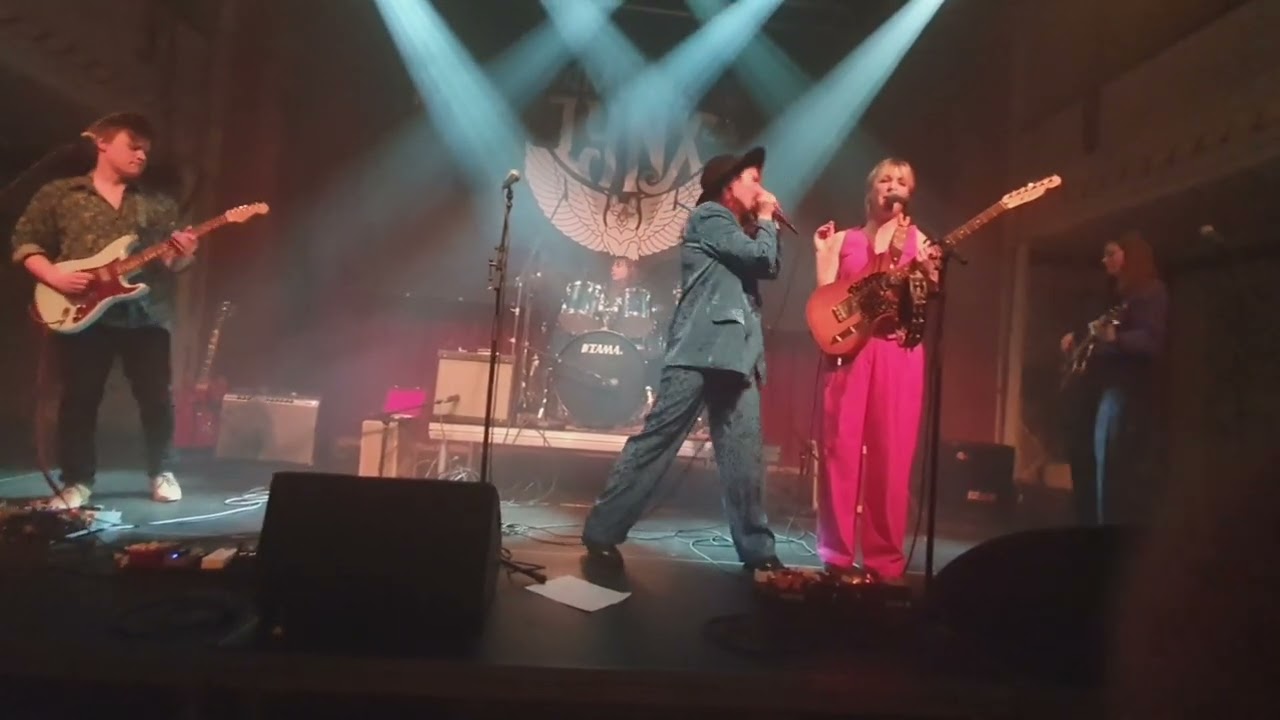 Among Lynx - Shameless - Svendborg Teater 2023