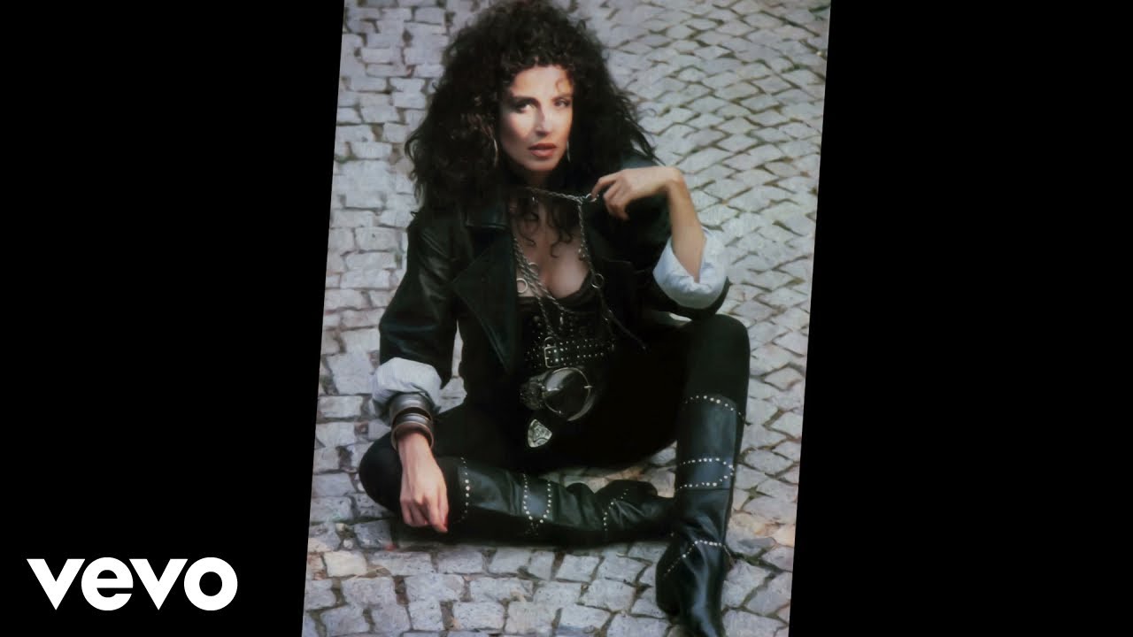 Ayşegül Aldinç - Farketmez