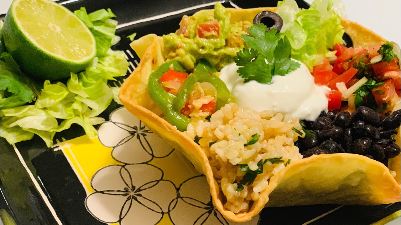 CHIPOTLE BLACK BEAN BURRITO BOWL
