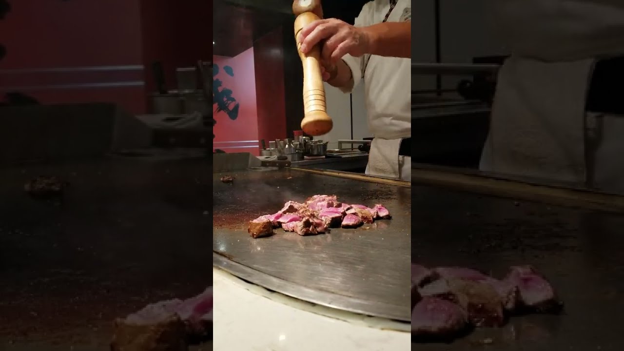 Interacting w/ Chef During Teppanyaki Meal Preparation ~ Teppan Edo Restaurant ~ EPCOT