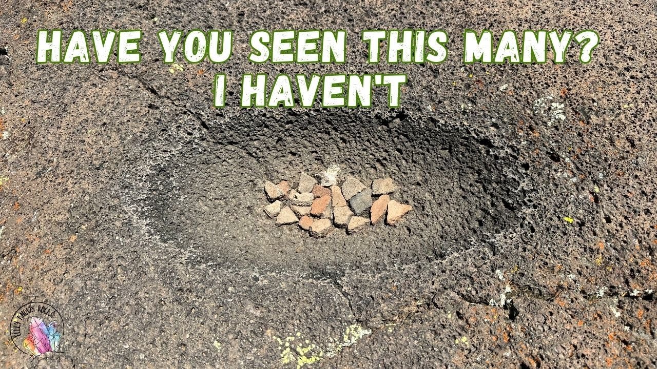 100's manos, Metates and  Relics