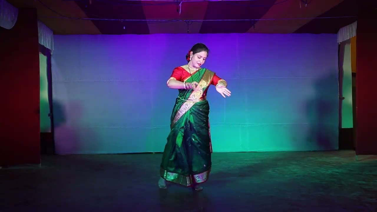 O Rangrez / Bhaag Milkha Bhaag / Stage Dance Performance / Aranghata Girls High School
