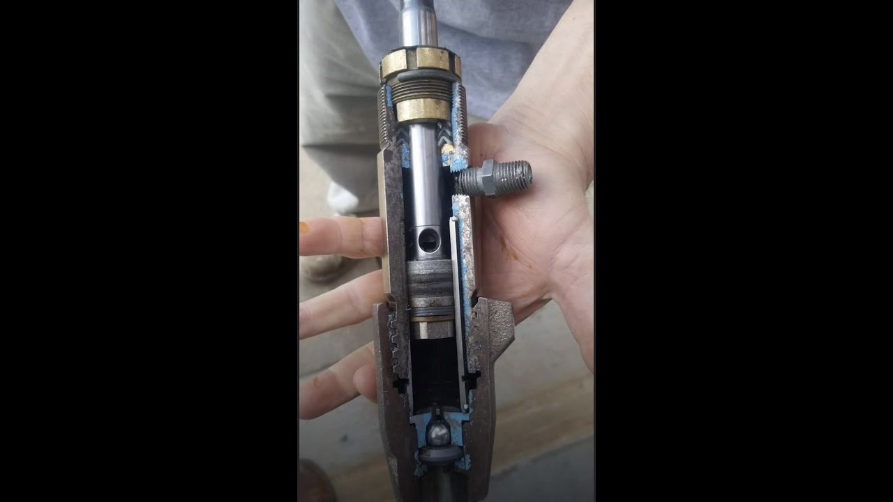 Repacking Graco 3900 Linelazer Pump