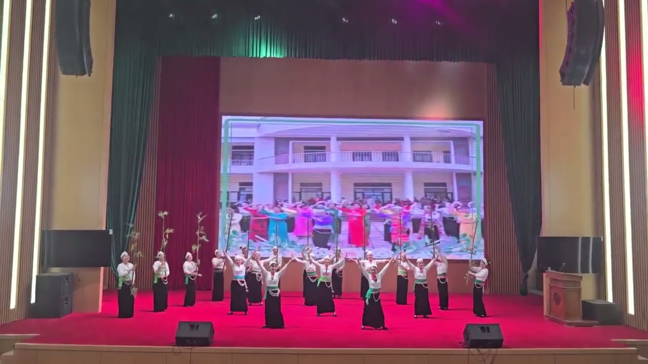 hôi pn.xã phú mãn. giải nhất hôi thi dân vũ. hôi liên hiệp pn.huyện quốc oai.tổ chức ngay 3-8-2024