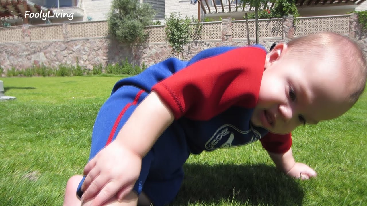 ONE ARM PUSH UP BABY! - July 11 & 12, 2013 - FoolyLiving Vlog