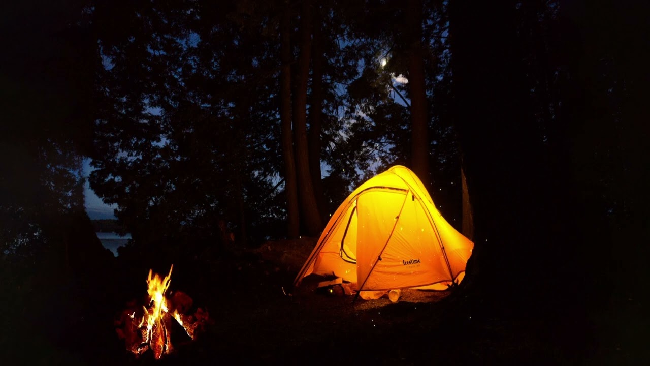 Ormanda midye ateşinin sesi - Rahatlamak ve uyumak için gece sesleri - Campfire Camping