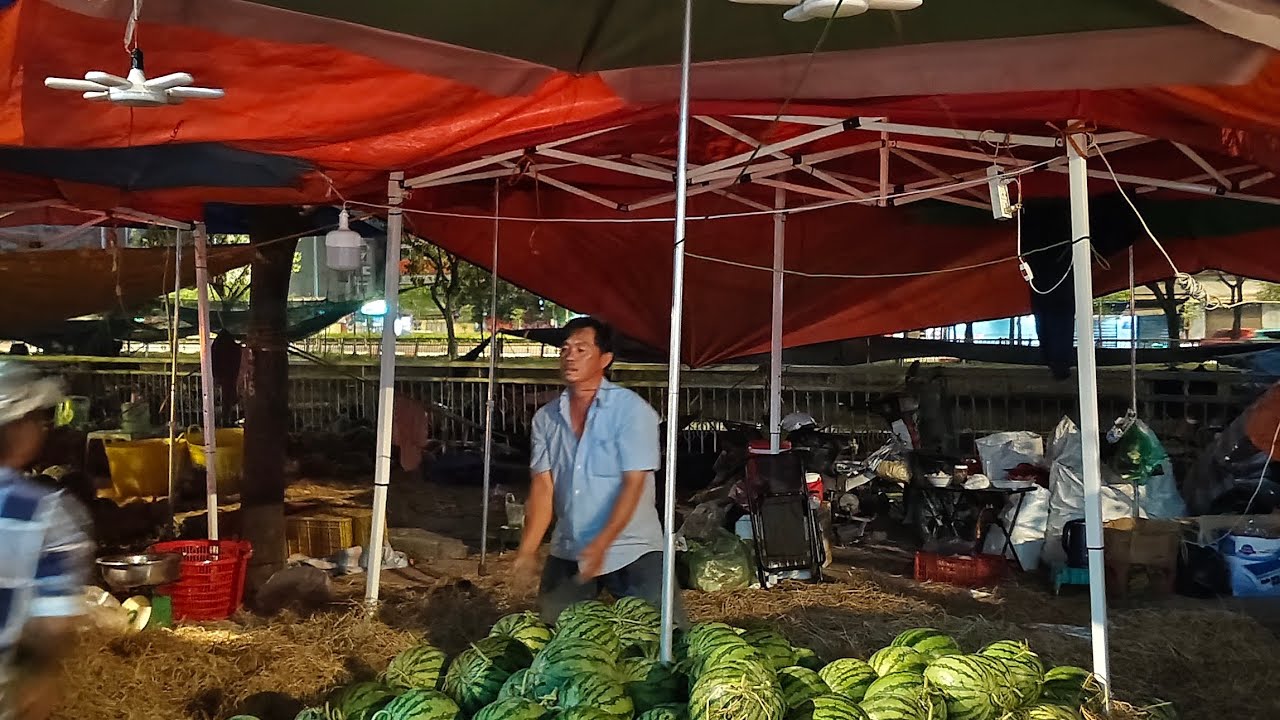 Lời chia sẻ thẳng tính của anh chủ nhà vườn 