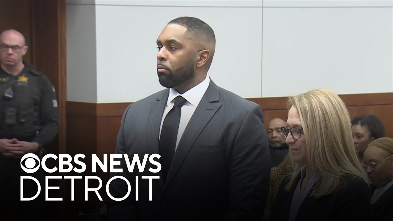 Former Michigan football coach Sherrone Moore returns to court