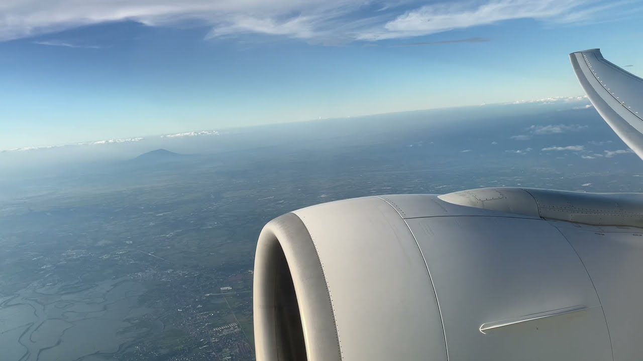 SAUDIA SV 861 MNL-RUH Takeoff