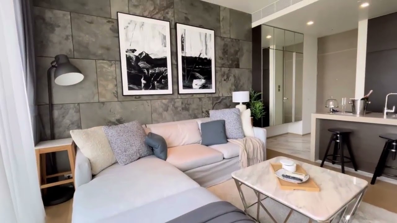 1-BR Condo at Saladaeng One near MRT Si Lom (646518)