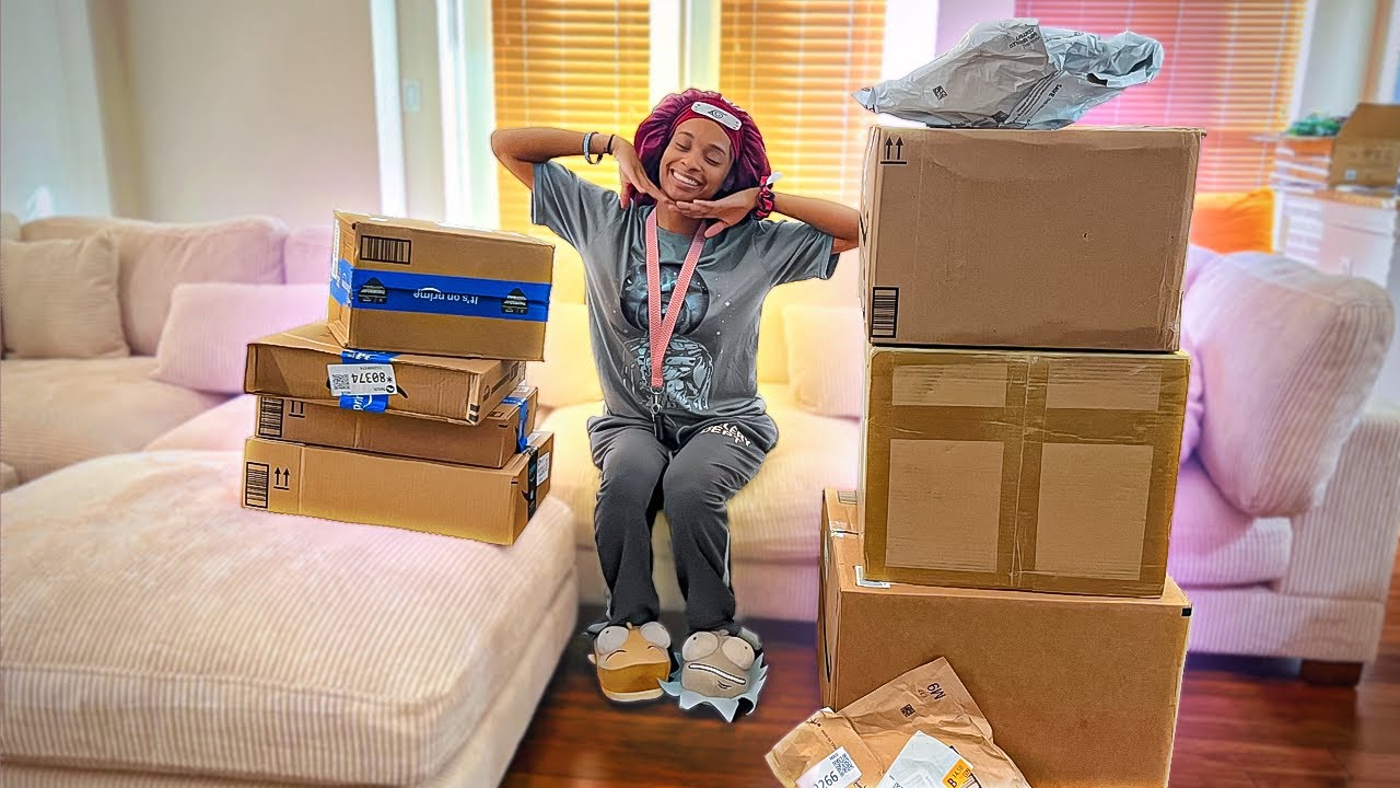 UNBOXING My Supporters House Warming GIFTS ❤️