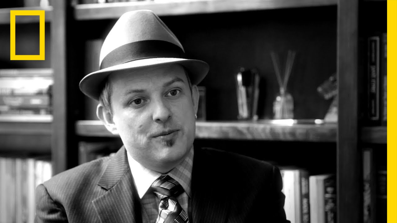 Apollo Robbins on Decisions | Brain Games