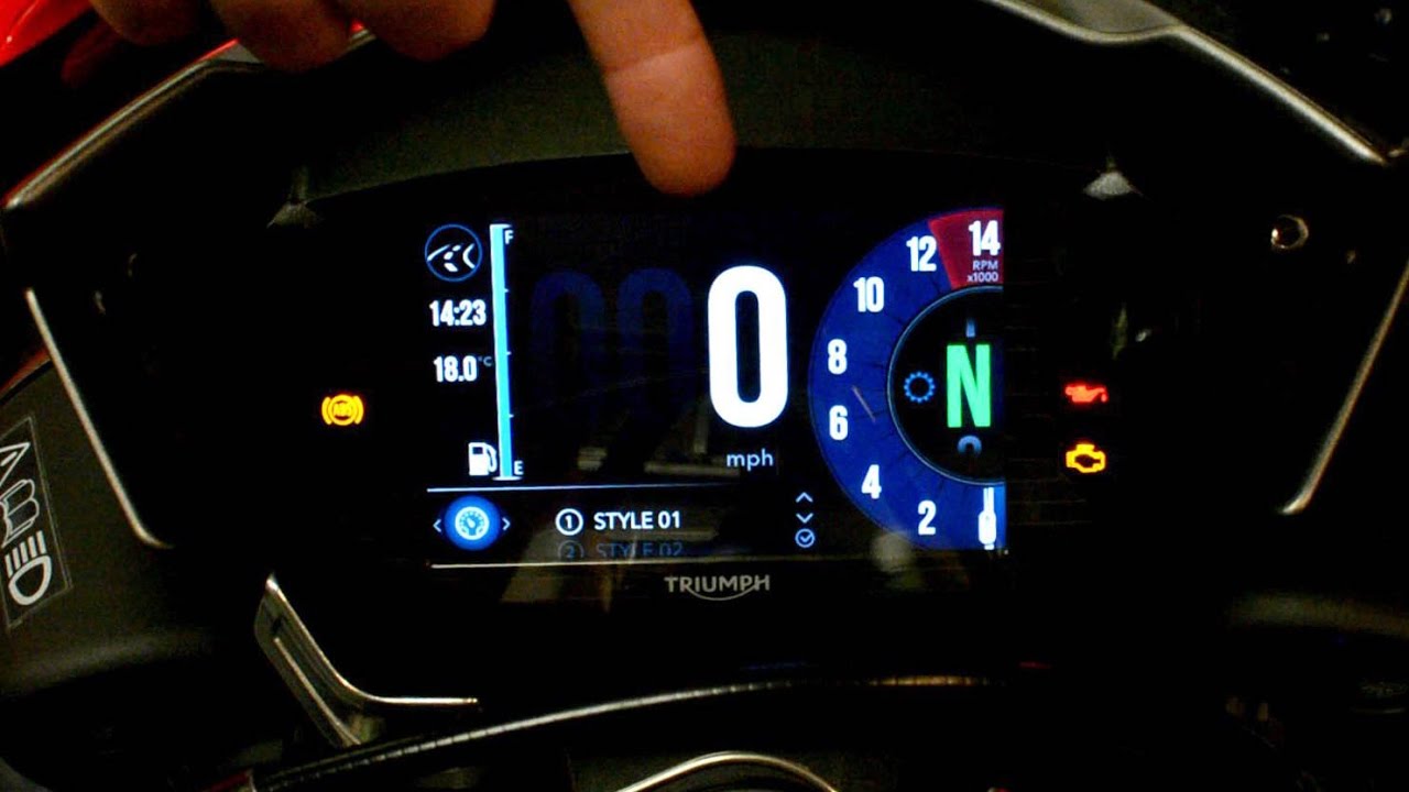 2017 Triumph Street Triple TFT Screen Functions Walkthrough