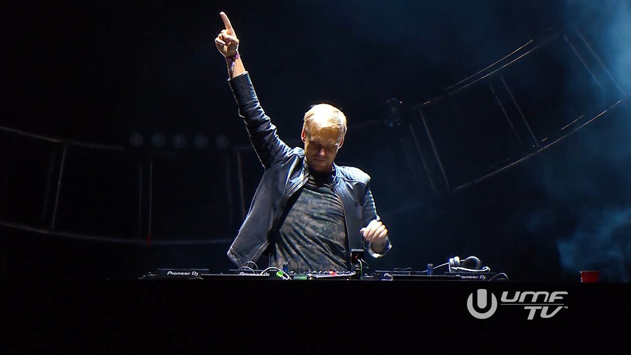 Armin van Buuren live at Ultra Mexico 2017