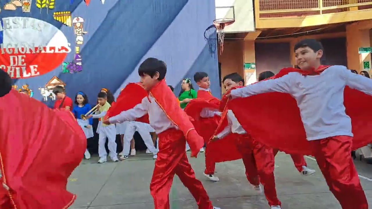 Acto de Fiestas Patrias 2025 Sede Colón, 3eros y 4tos