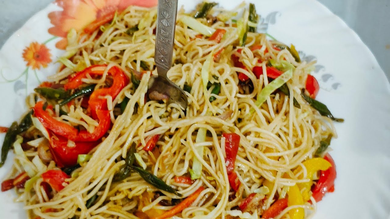 Shakuntla Godiyal all recipe is live!# 10 मिनट में घर पर चटपटी चाऊमीन बनाई