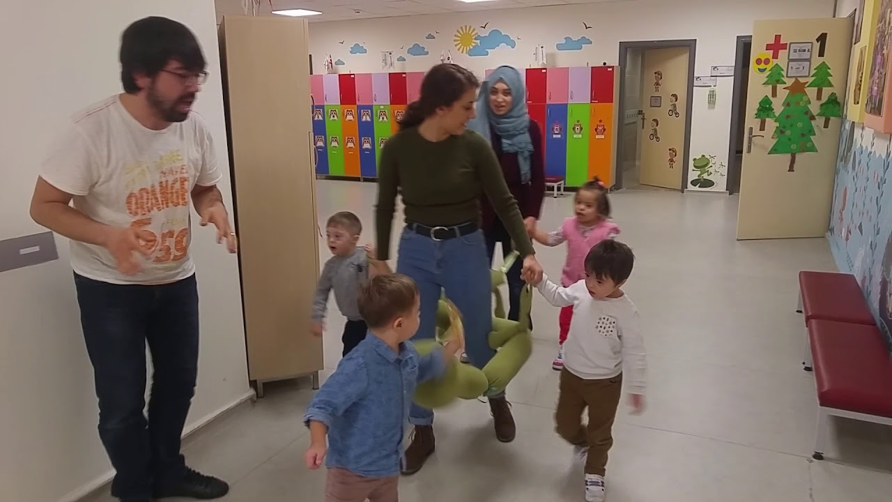 Tırtıl İp Elimizde - Çocuk Oyunu - Grup Down - Özel Eğitim - Down Sendromu