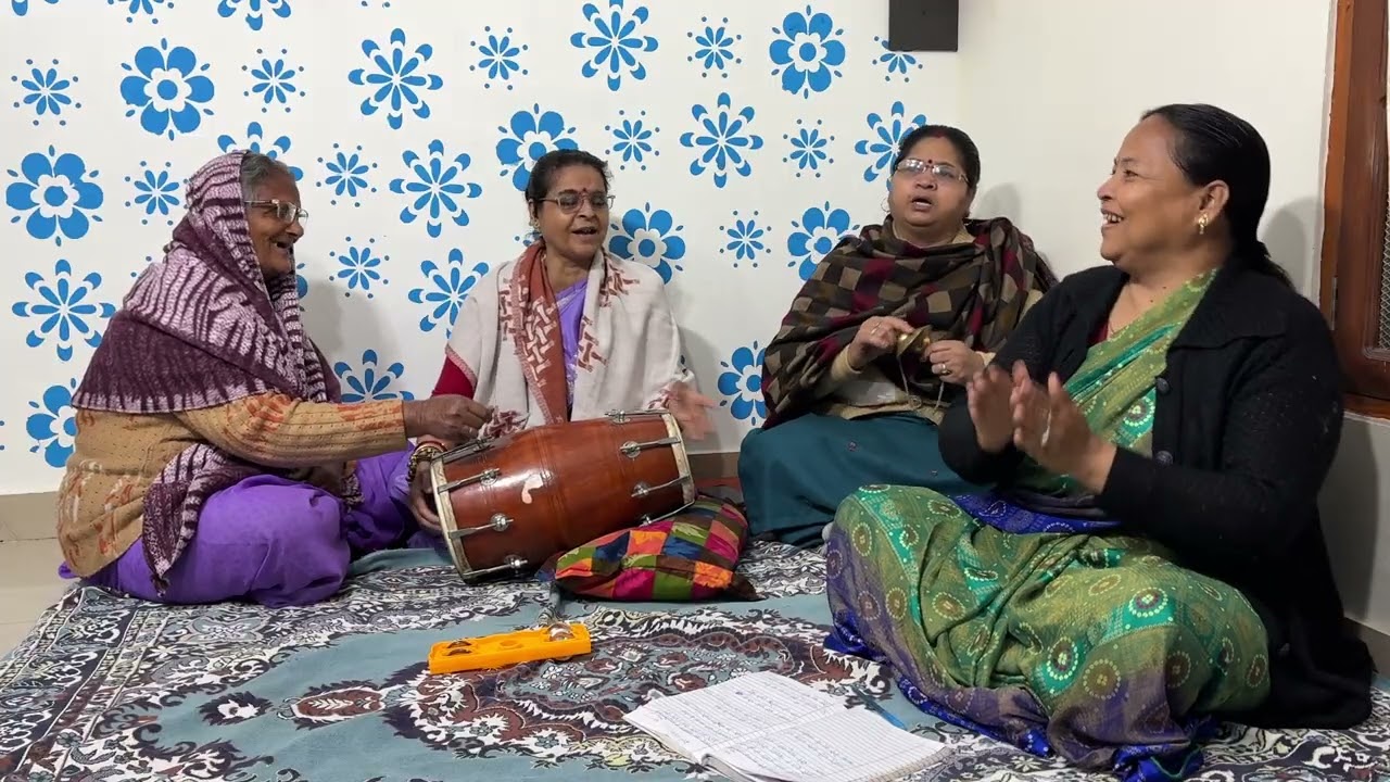 सासू बड़ा सम्मान है तुम्हारे लिए….