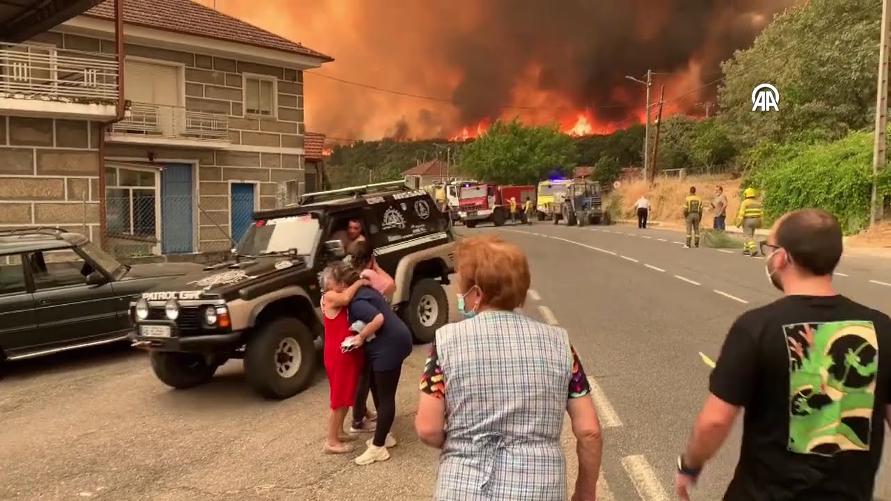 Wildfire battle continues in Ourense, Spain