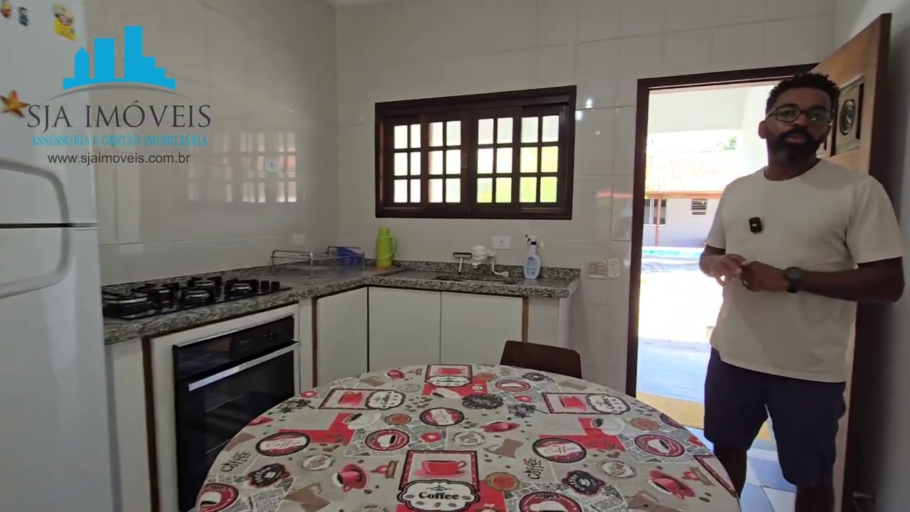Casa térrea no bairro do Jardim Indaia. Bertioga SP- Venda.
