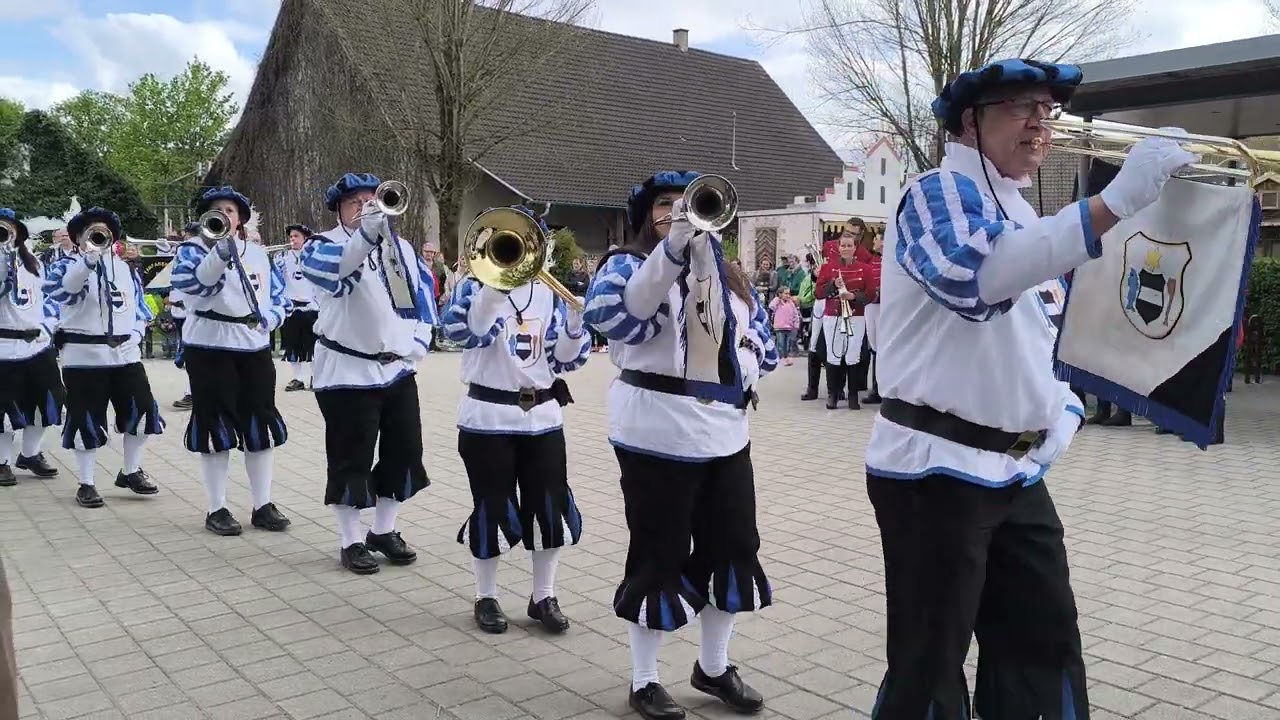 Fanfarenzug Bad Waldsee beim 50 Jahre Jubiläum FZ Reute