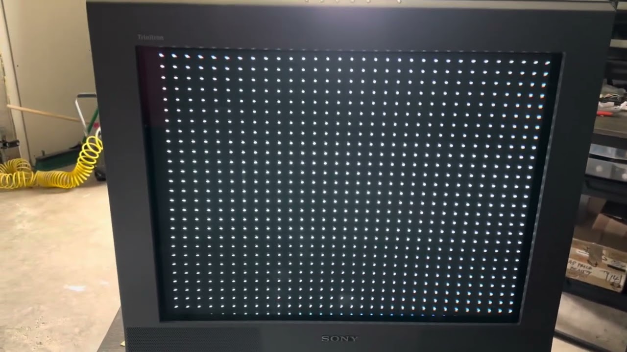 Sony Trinitron KV-27FS13 - Overview, Convergence fix, Gameplay