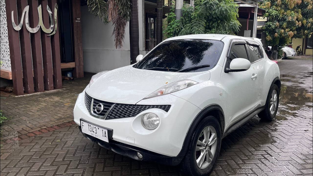 IN DEPTH TOUR JUKE RX 2012 CROSSOVER SUV DARI NISSAN UNIK DAN IRIT