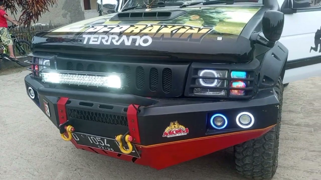 TERRANO spirit 1 2003 full modifikasi.garang..and serem..
