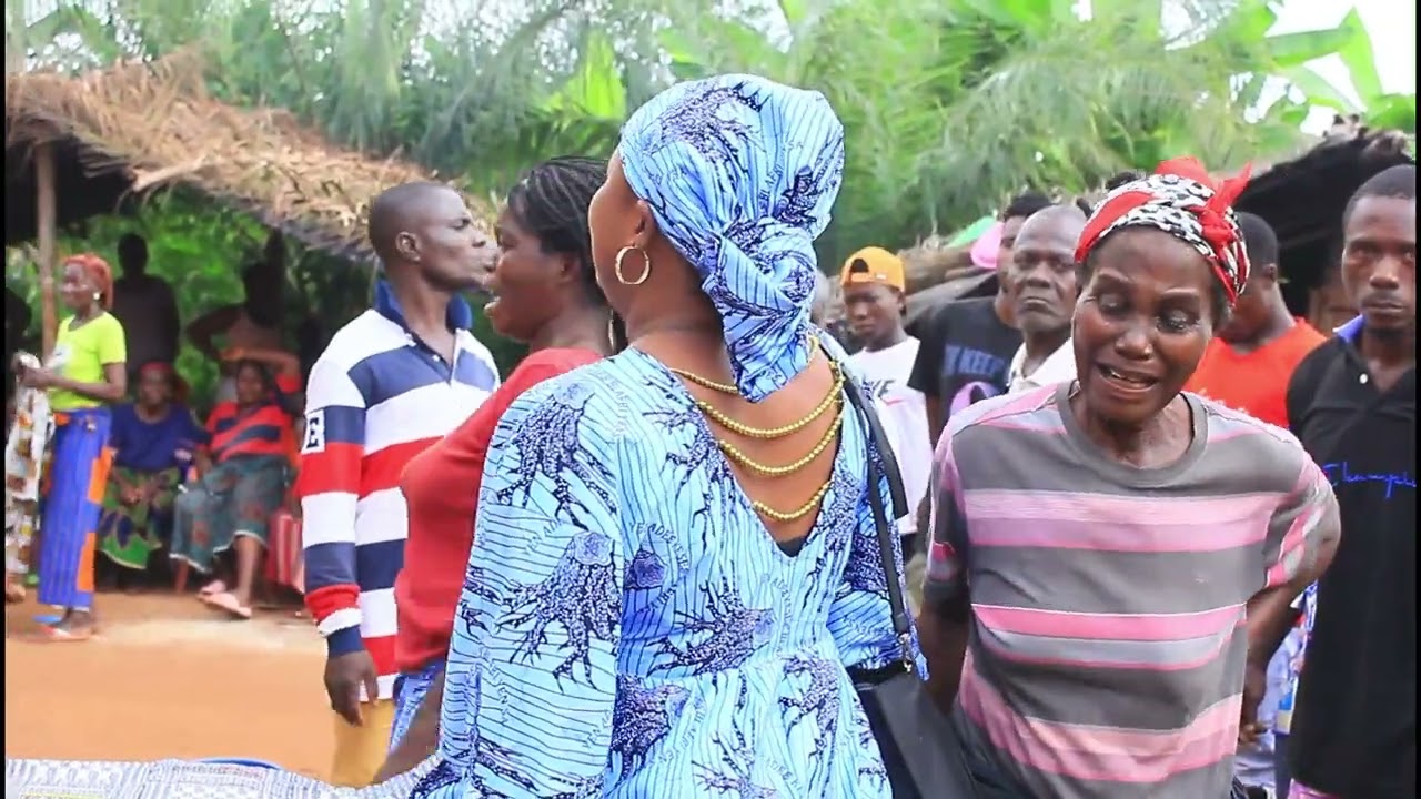 LES OBSÈQUES DE PAPA BILE MODESTE À LAGOGUHE
