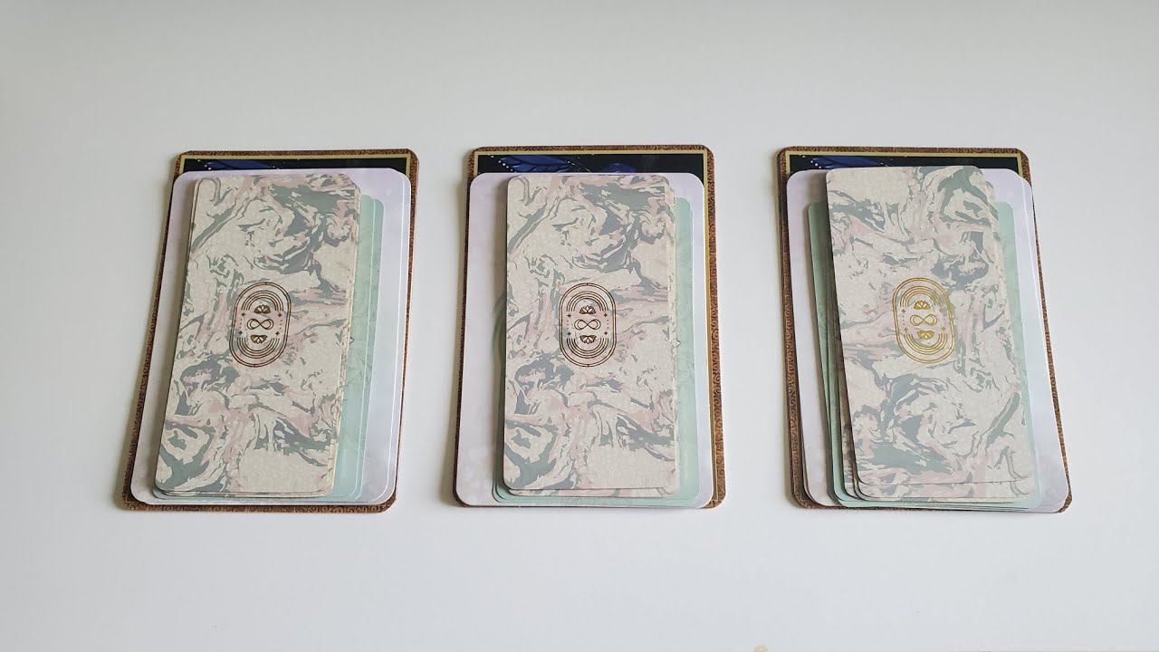 Does My Crush Like Me Back? TAROT Pick-A-Card