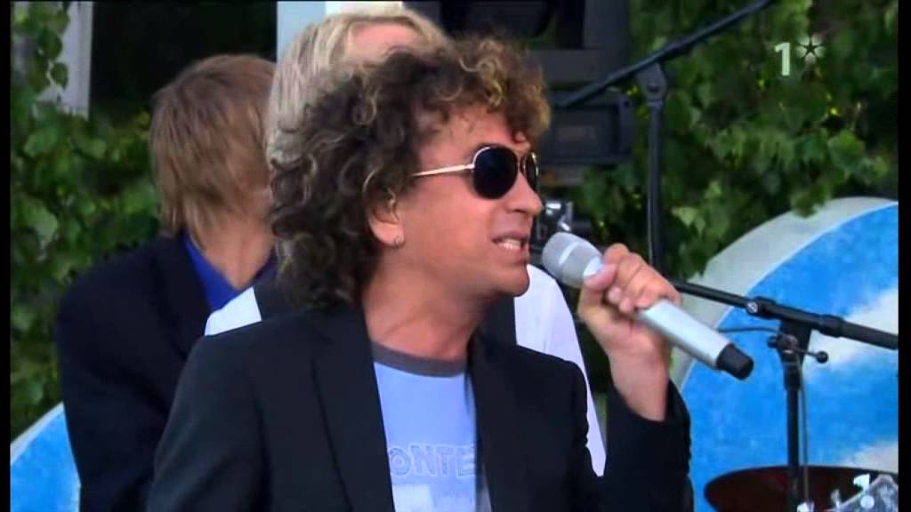 Pärlor Åt Svin - Magnus Uggla