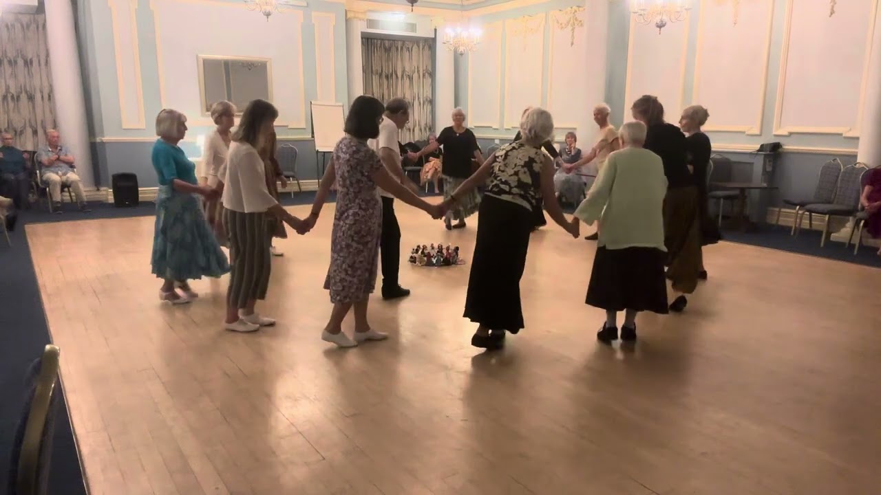 ZAMBAKU I BARDHE (Albania) Choreographed by Ira Weisburd