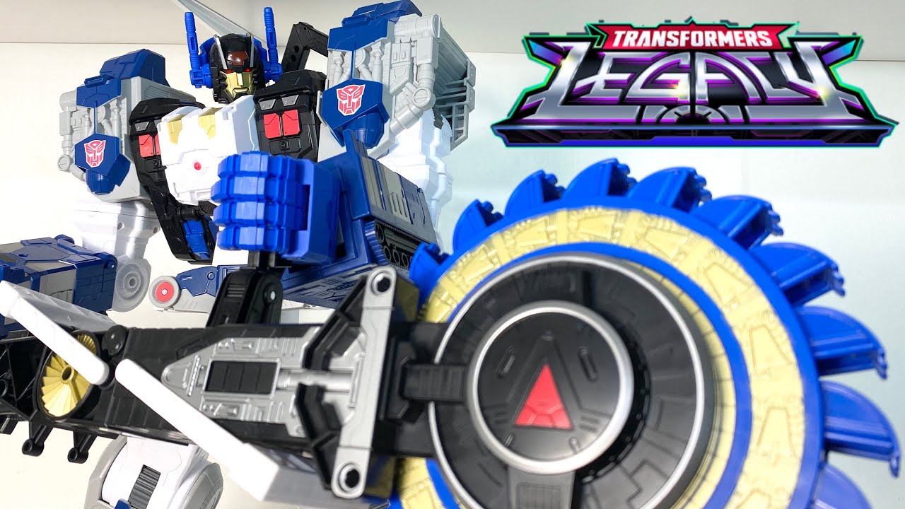 Обзор Transformers LEGACY Titan Class METROPLEX Cybertron Universe