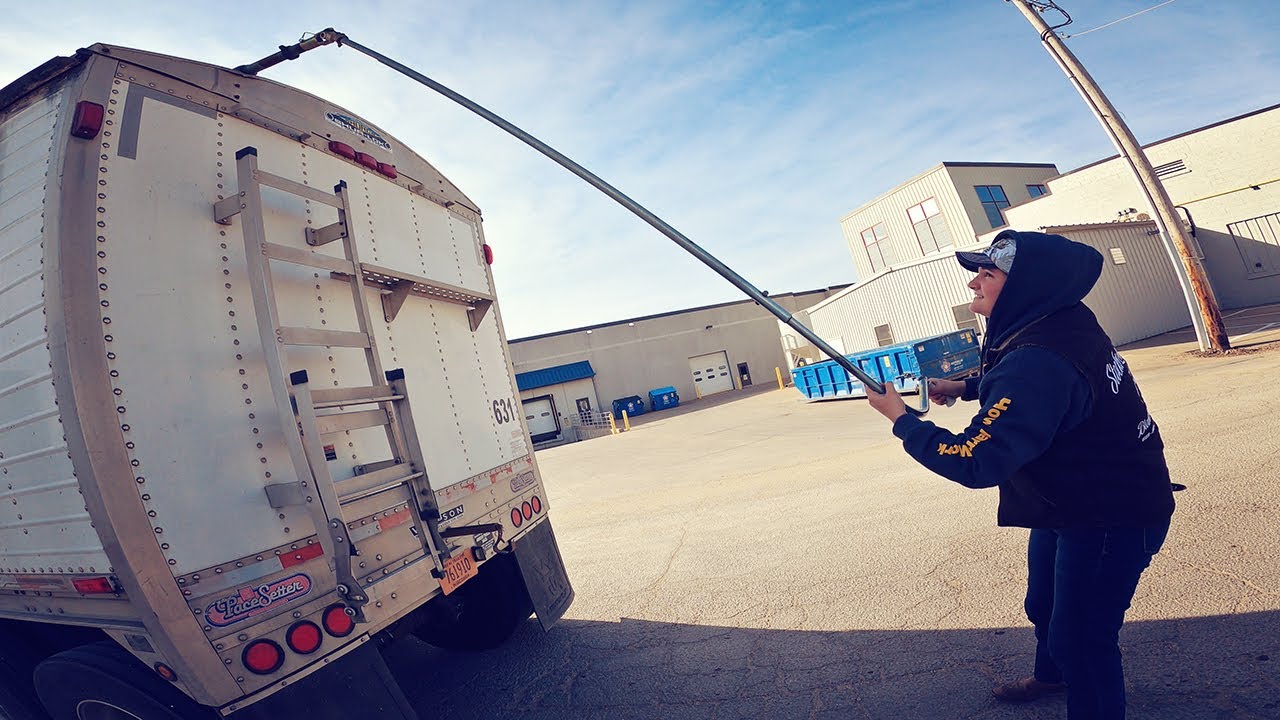 Грузовик со стажёром | Веселье в грузовике
