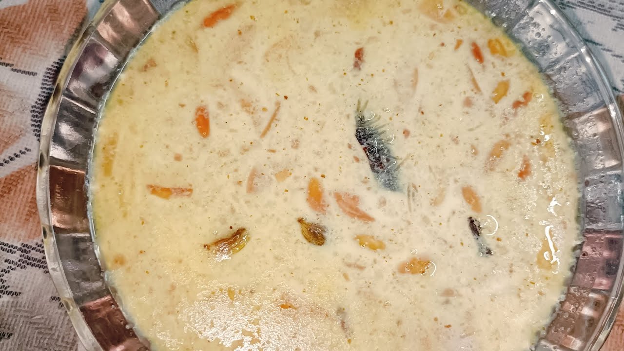 Try this sheer khurma 😋😋🤤🤤👌and subscribe and comment and like Thank you for watching 