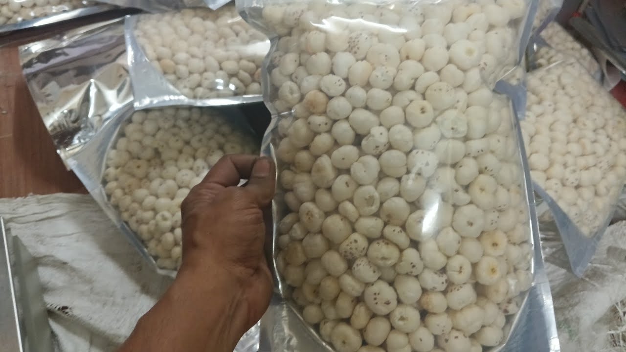 BEST QOULITY COCONUT IN INDIA . WE HAVE BEST QOULITY PRODUCT LIKE DRY COPRA AND TENDER COCONUT.