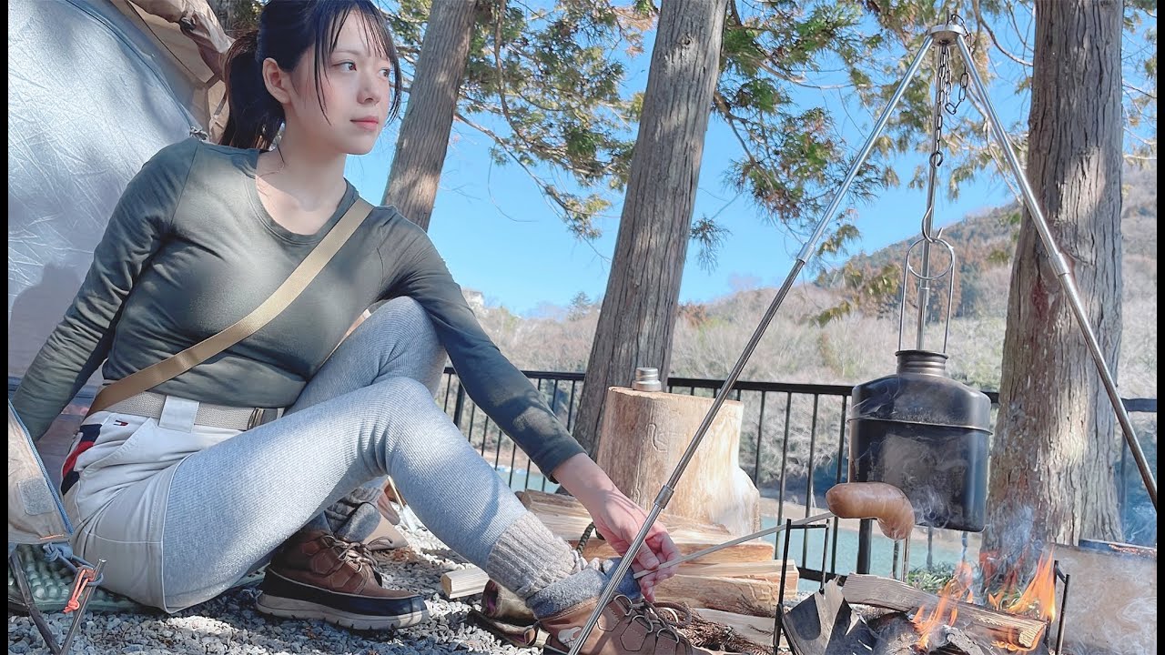 炊飯失敗 ザック20kgで無骨徒歩キャンプ 焚き火ソーセージ / Sausage on bonfire, Backpack camping, Japanese solo camping girl