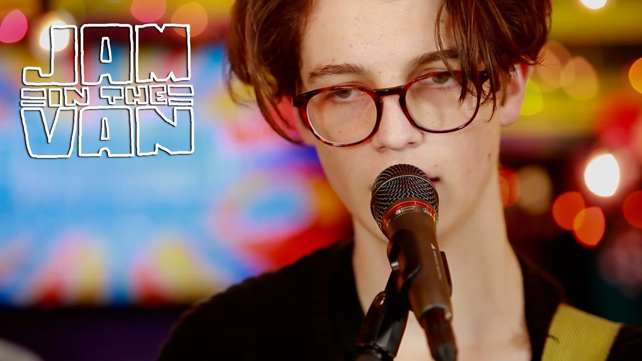 SLOW HOLLOWS - 