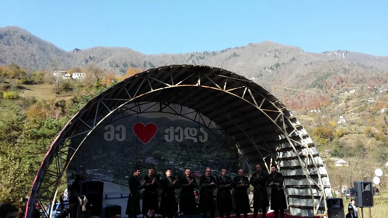 Chaguna - Ensemble Moqvare