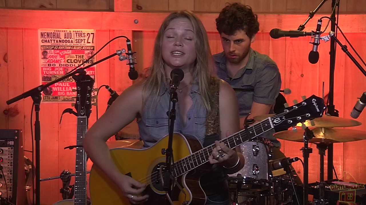 Crystal Bowersox - 