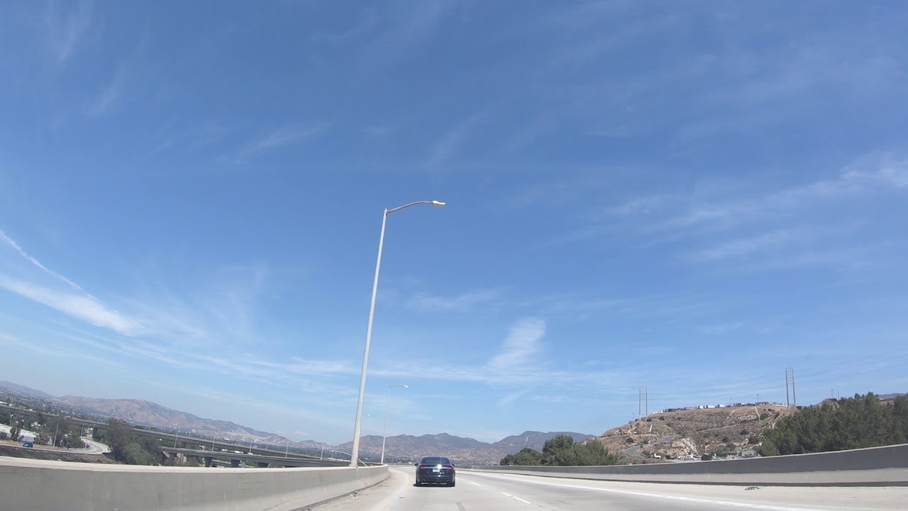 4K Free Stock Footage: Freeway Dash Cam Image, Day Time