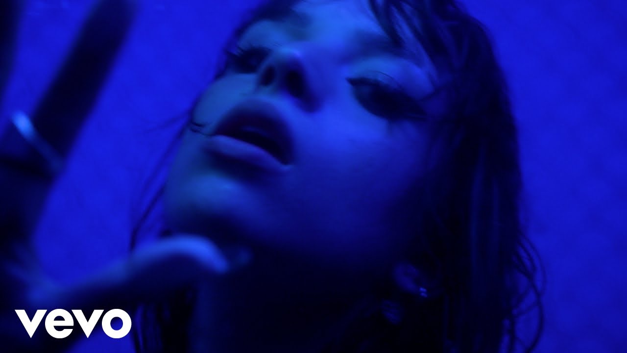 Raissa - POLICÍA (Official Video)