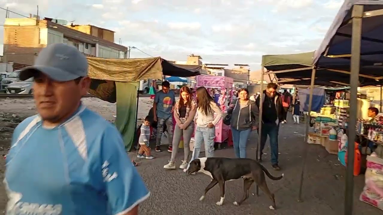 Entramos a la Feria de La Joya en Arequipa.