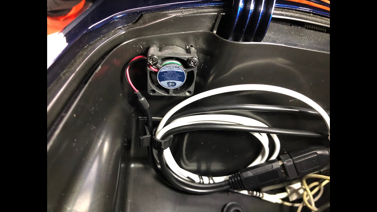 2018+ Honda Goldwing Cubby Cooler Fan Install