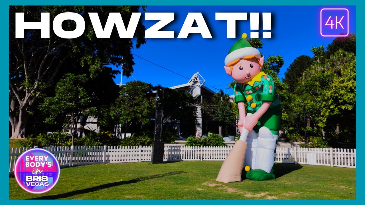 Giant Elves Take Over South Bank・4K Brisbane Christmas Walk