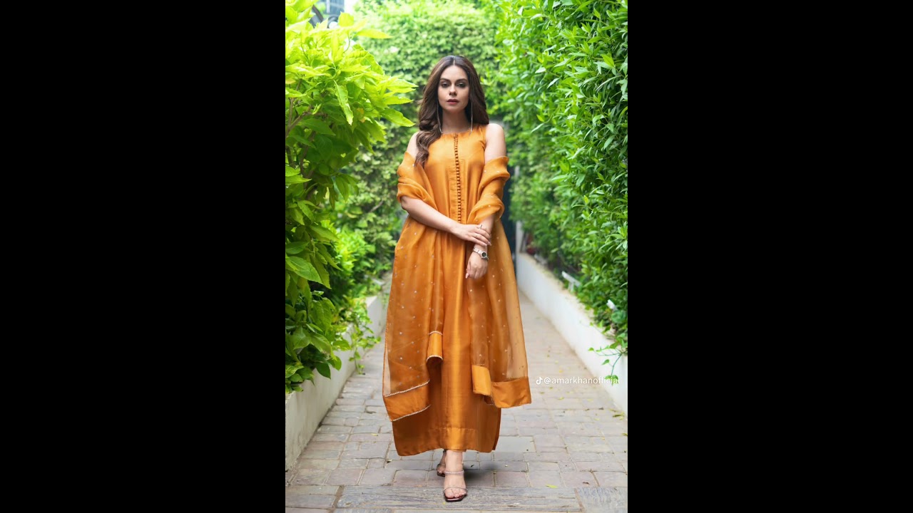 amar khan wear beautiful dress #trending #hkfashionstudio #dressdesign #dress #latastdress #amarkhan